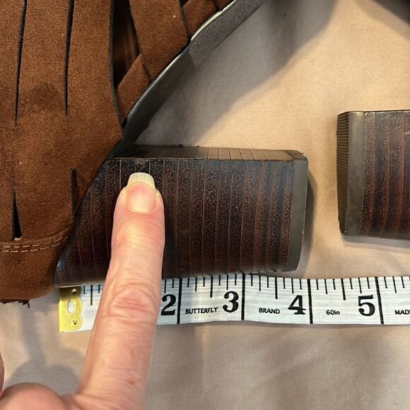 Carlos Santana Polly size 9.5 fabric zip back heeled sandals GUC No box - Picture 14 of 16